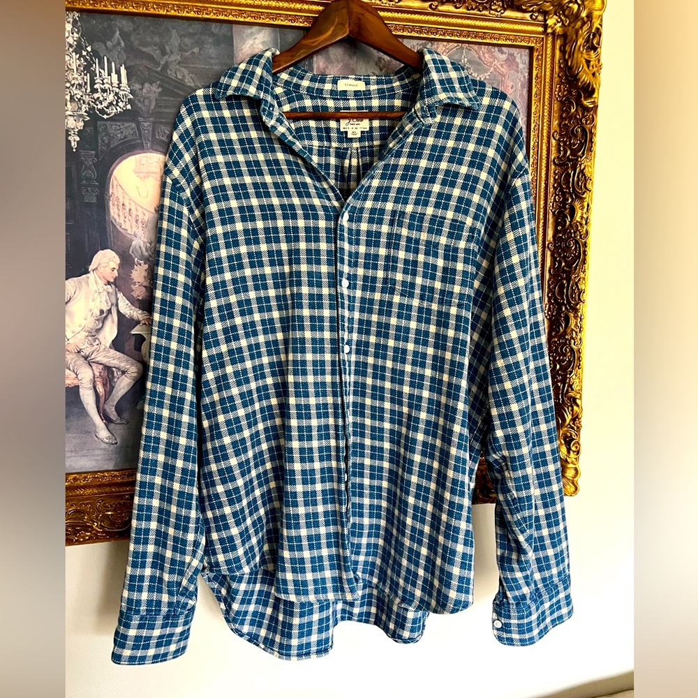 Like New J Crew XL Button Down